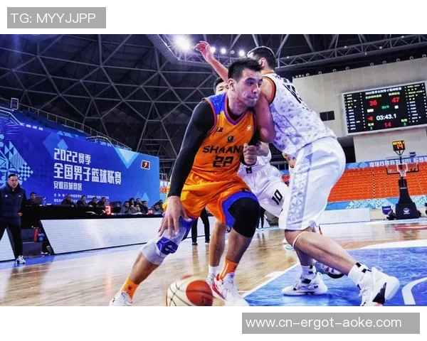 杨鸣盛赞广东独一档!杜锋奇妙回应:杨导是CBA+全运冠军教练